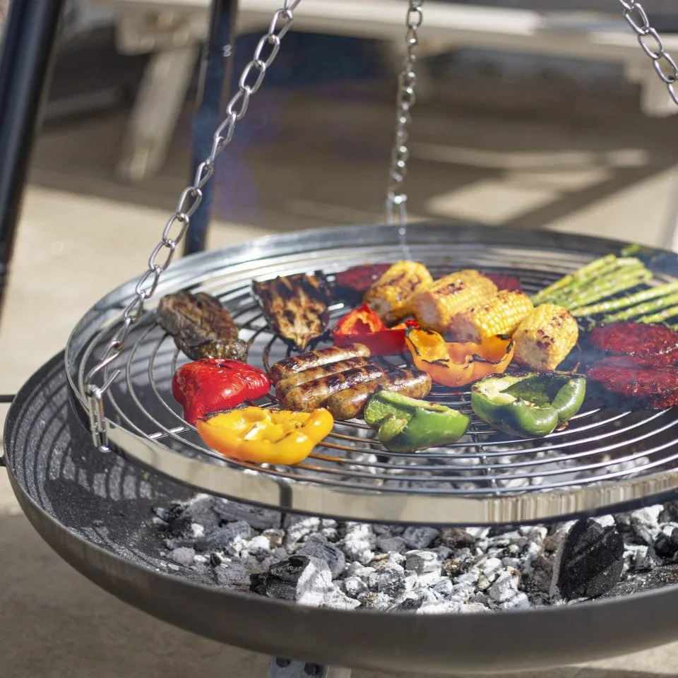 La Hacienda Tripod With Hanging Grill