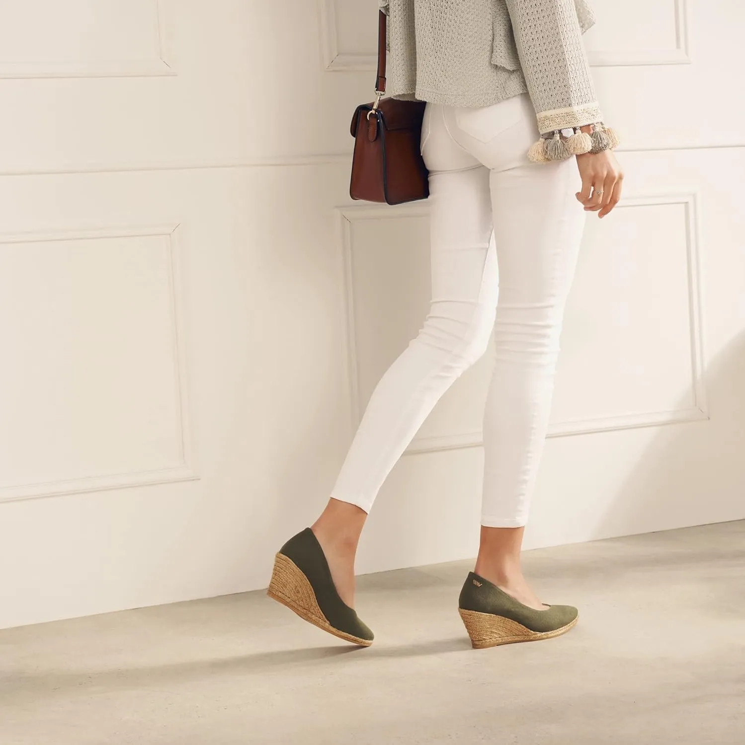 VISCATA Roses Espadrille Canvas Wedges Spain Handmade 2  Heel Woman Wedge Pumps with Organic Cotton Canvas and 100% Natural Jute Midsole for All Occasions: Casual, Work, Party